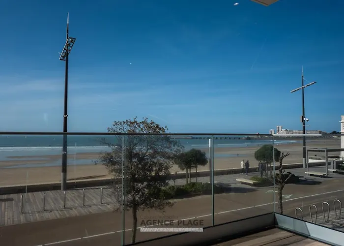 Maison Avec Garage & Wifi Au Centre Des Sables-d'olonne - Fr-1-197-565 度假居