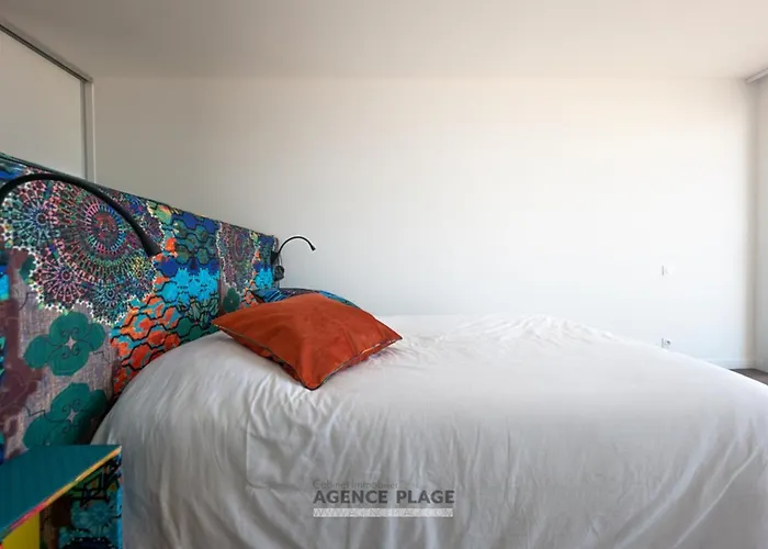 Maison Avec Garage & Wifi Au Centre Des Sables-d'olonne - Fr-1-197-565 度假居 莱萨布勒-多洛讷